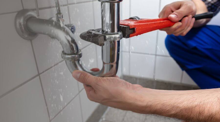 Expert burst pipe repair services in Jamestown, TN